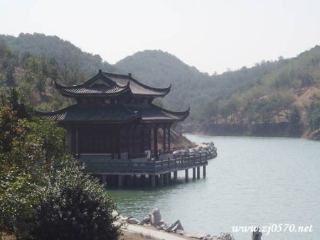 ���ݳ�ɽ��������԰