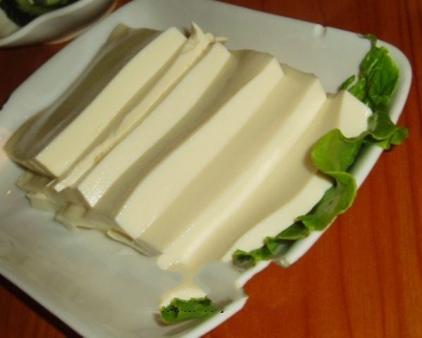 ���ض���