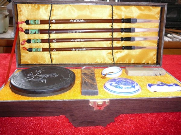 ��������