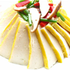 �������