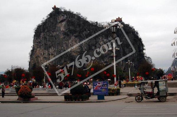 �������ɽ