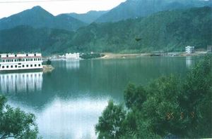 ���ַ���ɽ