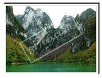 �ӳ�ķ���Ů��Ͽ