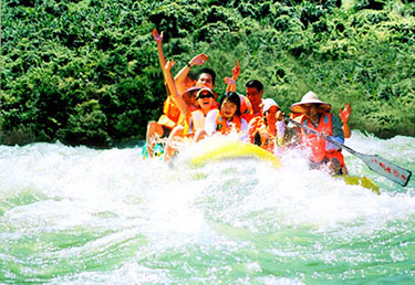 �����̽�Ư��