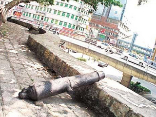 ���ż�˼����̨