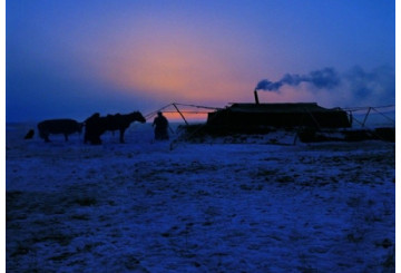 ���»ƺӵ�һ��