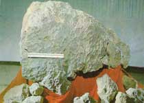 ��ʯ����й�