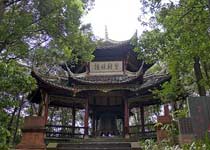 ʥ������