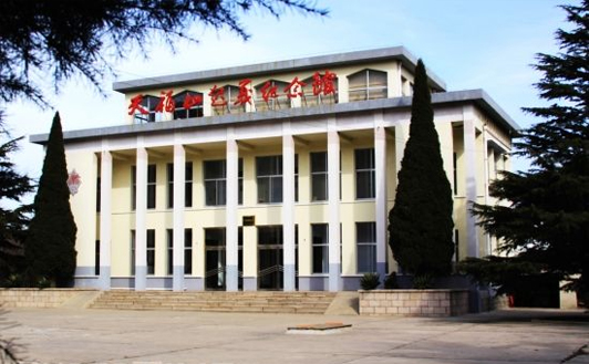 �츣ɽ��������