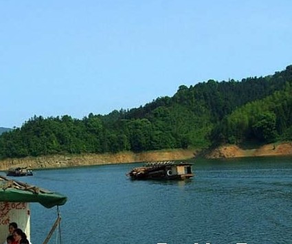 �����߶�Ϫ