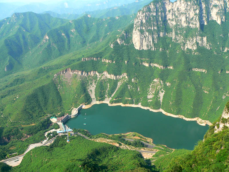 ���Ƹۿ���ɽ�羰��