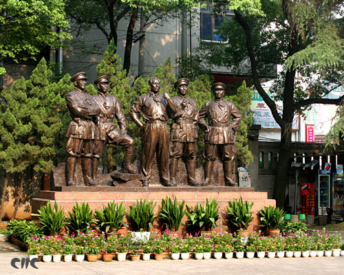 ��һ�ϲ���������