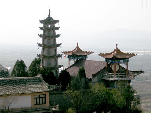 �����´ɽ��԰