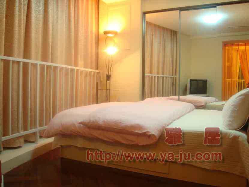  �Ͼ��žӶ��ⷿ �Ƶ�ʽ��Ԣ�����˷��н飩